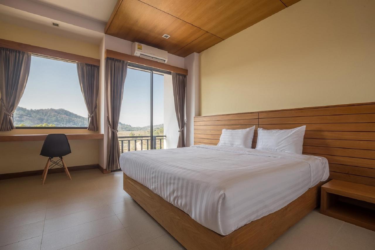 Sann View Hotel Thoeng Ngoại thất bức ảnh