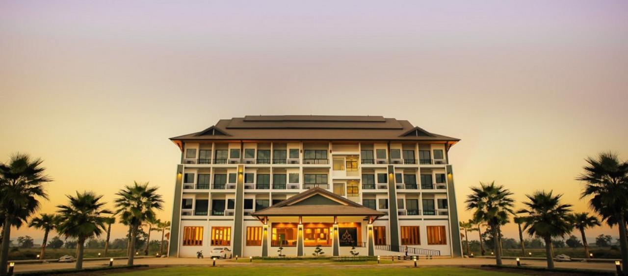 Sann View Hotel Thoeng Ngoại thất bức ảnh